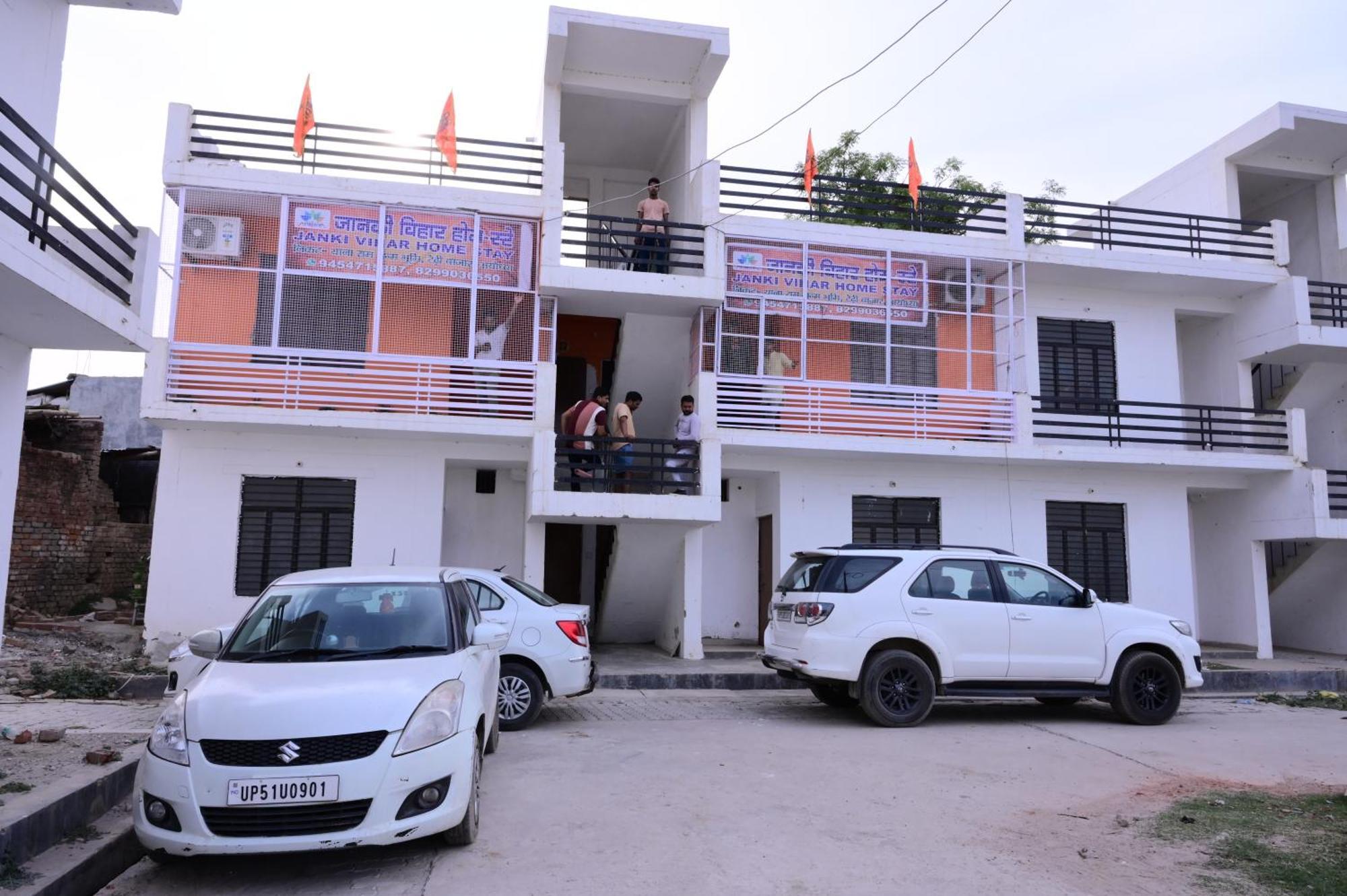 Jankivihar Homestay At Prahladghat Within 1Km From Shri Ram Mandir Ayodhya المظهر الخارجي الصورة